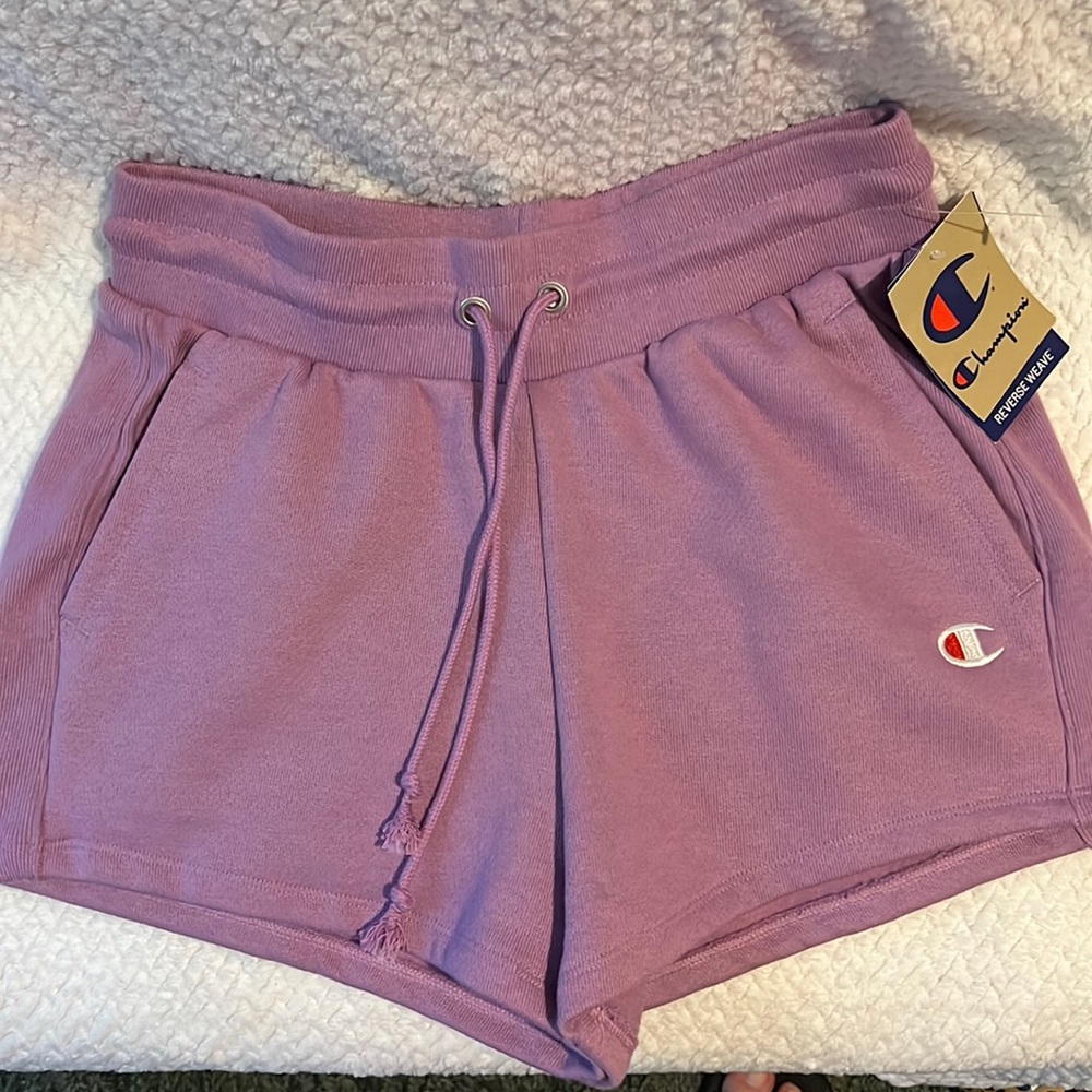 Champion reverse weave fleece shorts.